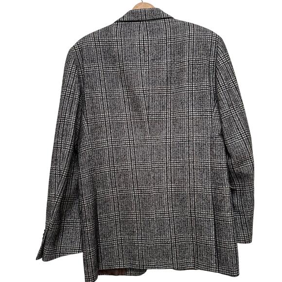 Arnold Brant Men’s Blazer - Size 38R - Made in Canada - Picture 6 of 10